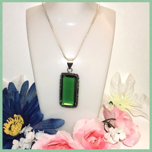 Baguette Cut Gemstone Handmade Pendant Necklace - Picture 6 of 7